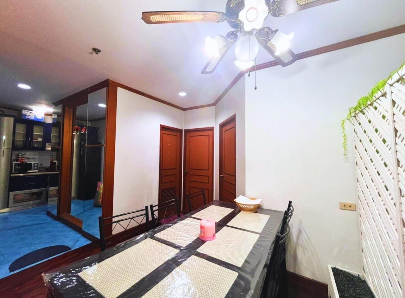 Grand Diamond Condo Suites 曼谷 外观 照片